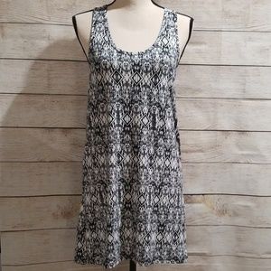 Black/white summer‎ dress
